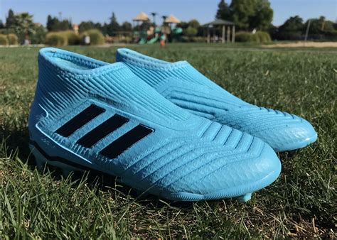 adidas laceless soccer shoes